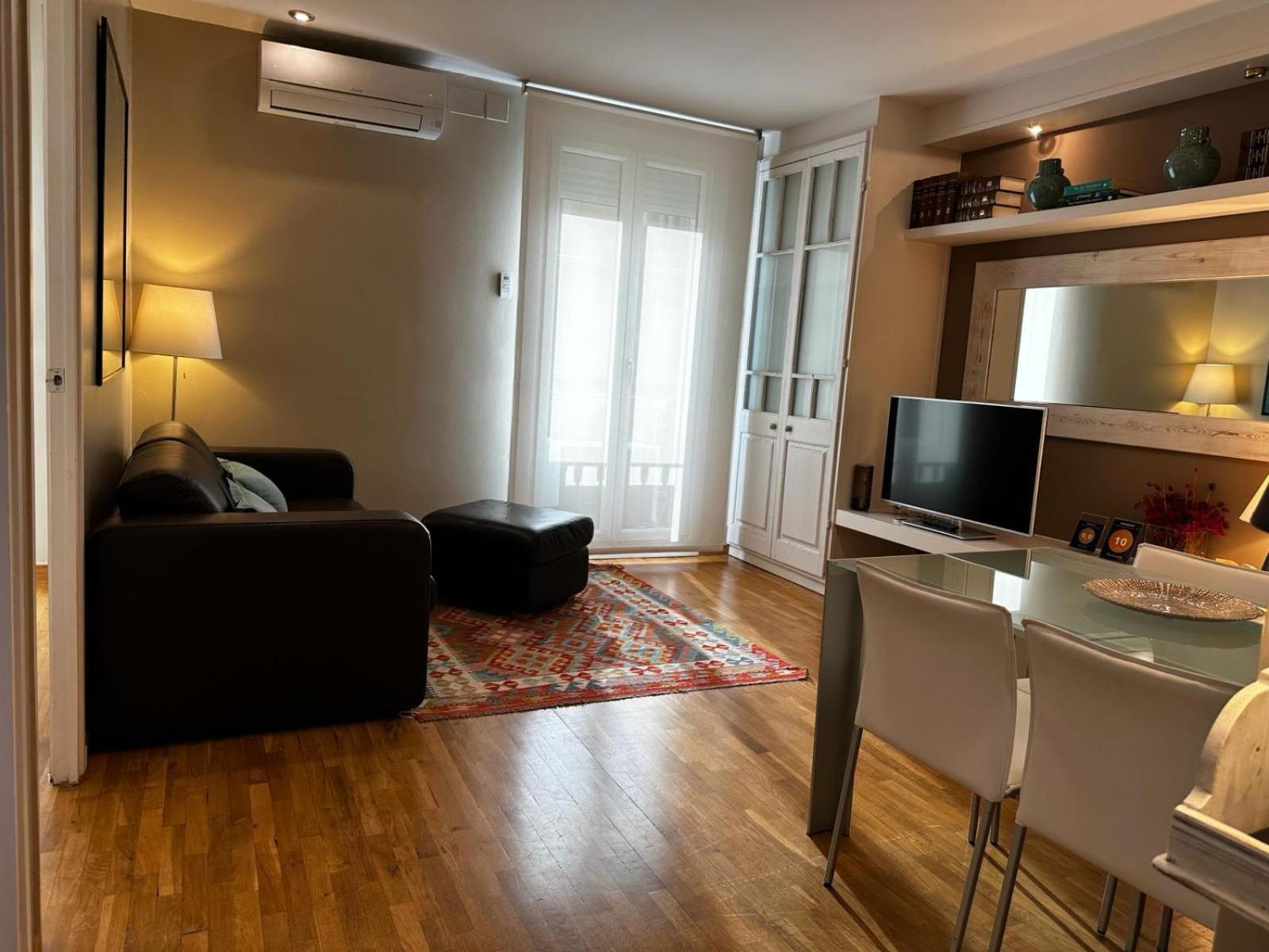 Petit Rossello Apartment Barcelona Exterior photo