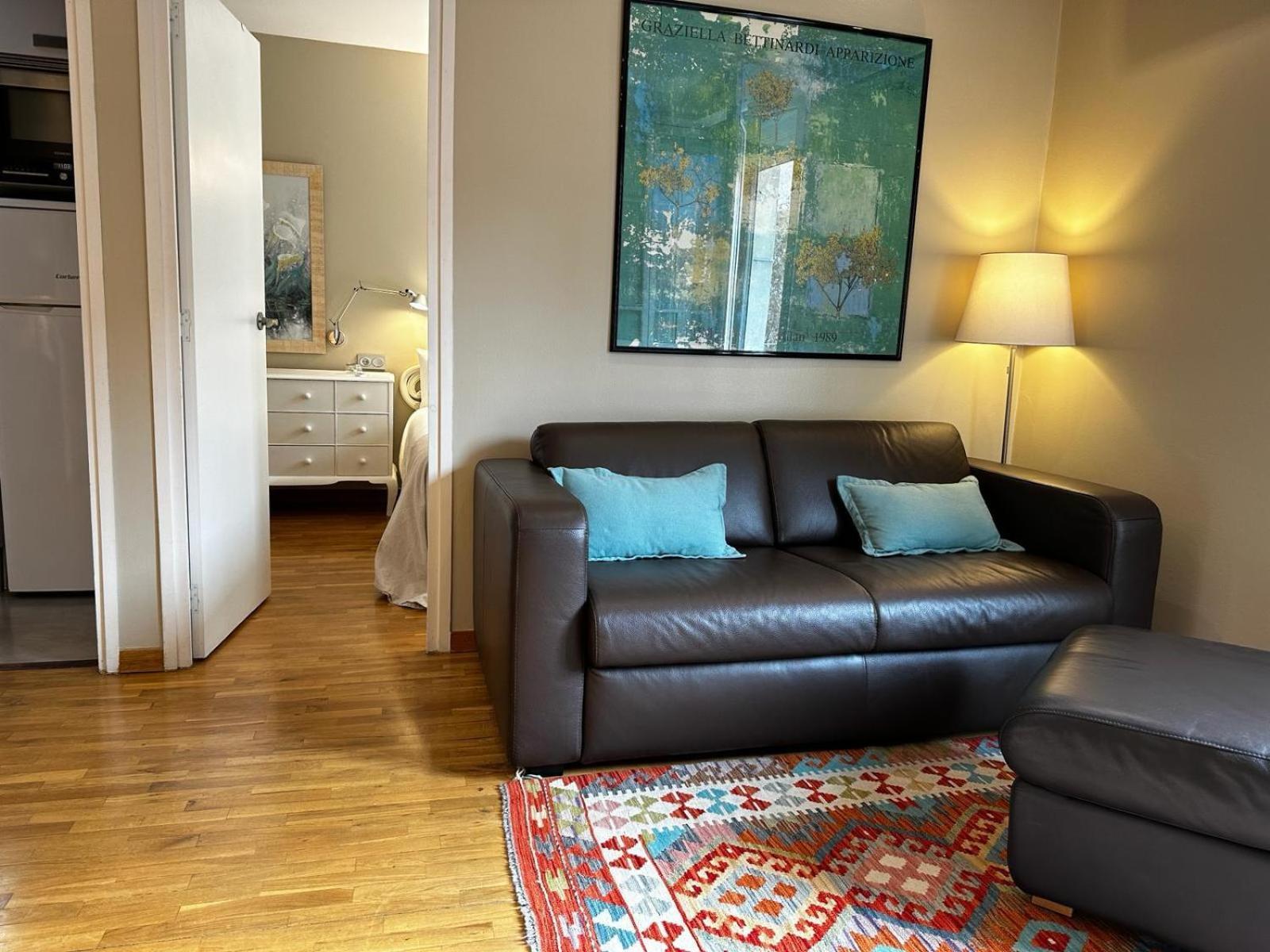 Petit Rossello Apartment Barcelona Exterior photo